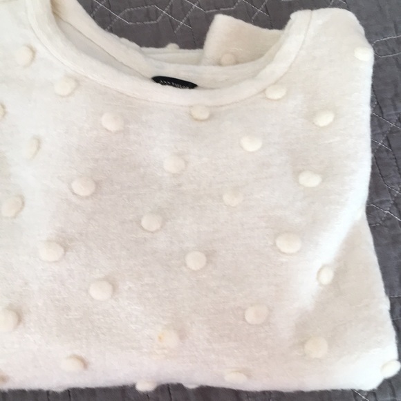 Sweatshirt - Picture 4 of 6